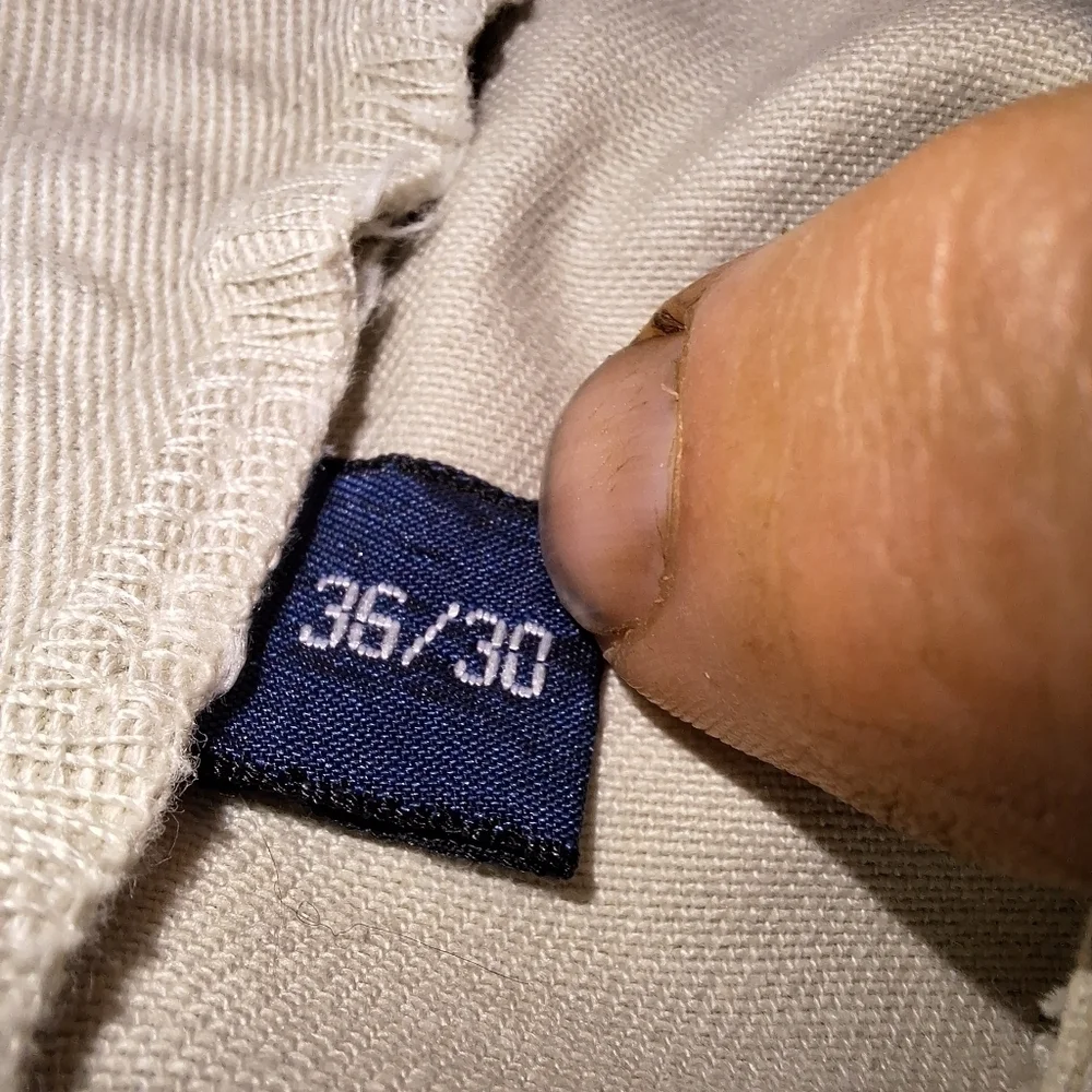 Ralph Lauren Polo Chino men's 100% cotton pants in a size 36x30.